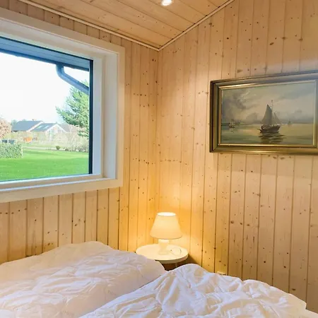 Corina - 850m To The Inlet By Interhome *
